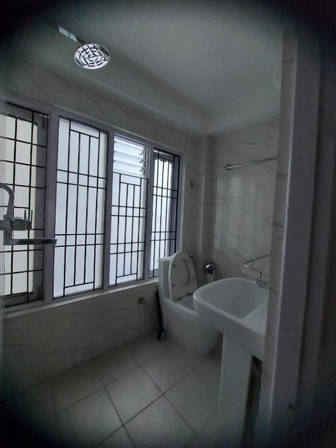Om Bramha Hotel Kathmandu Bagian luar foto