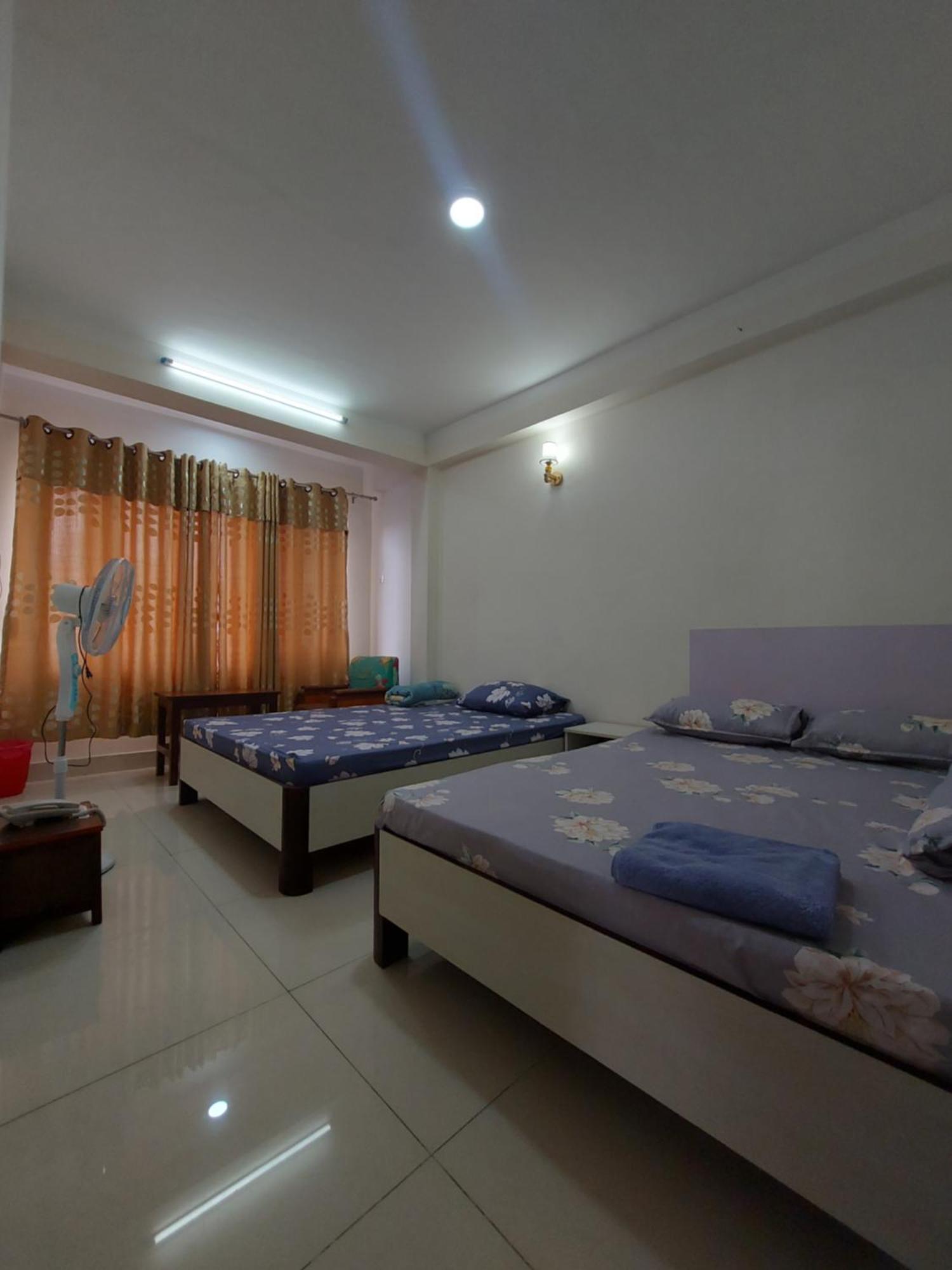 Om Bramha Hotel Kathmandu Bagian luar foto